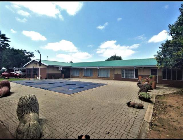 FARM FOR SALE IN HOMELANDS